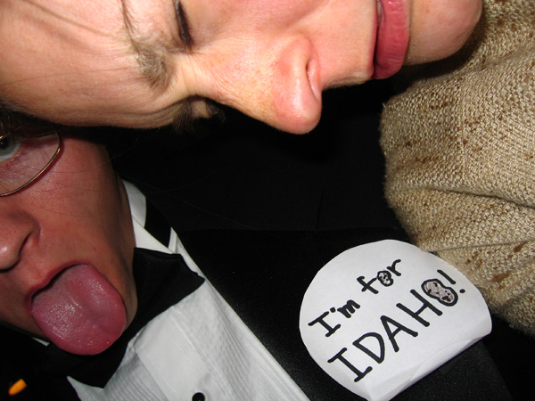 Dressed up for the 2006 Miss America Pageant